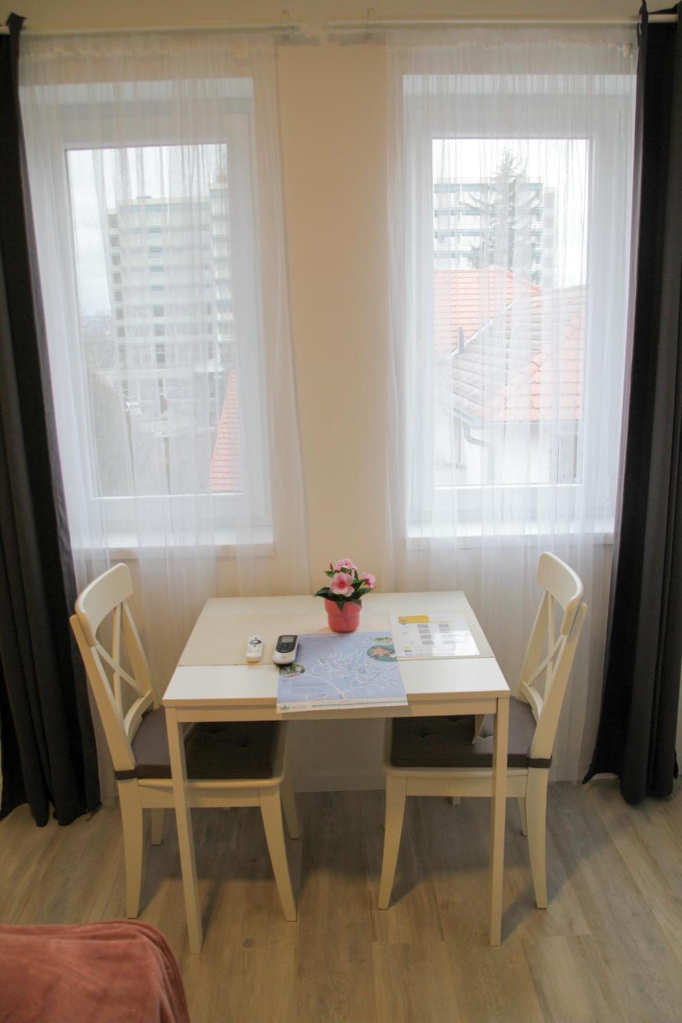 ****Heviz Springs Apartments Extérieur photo